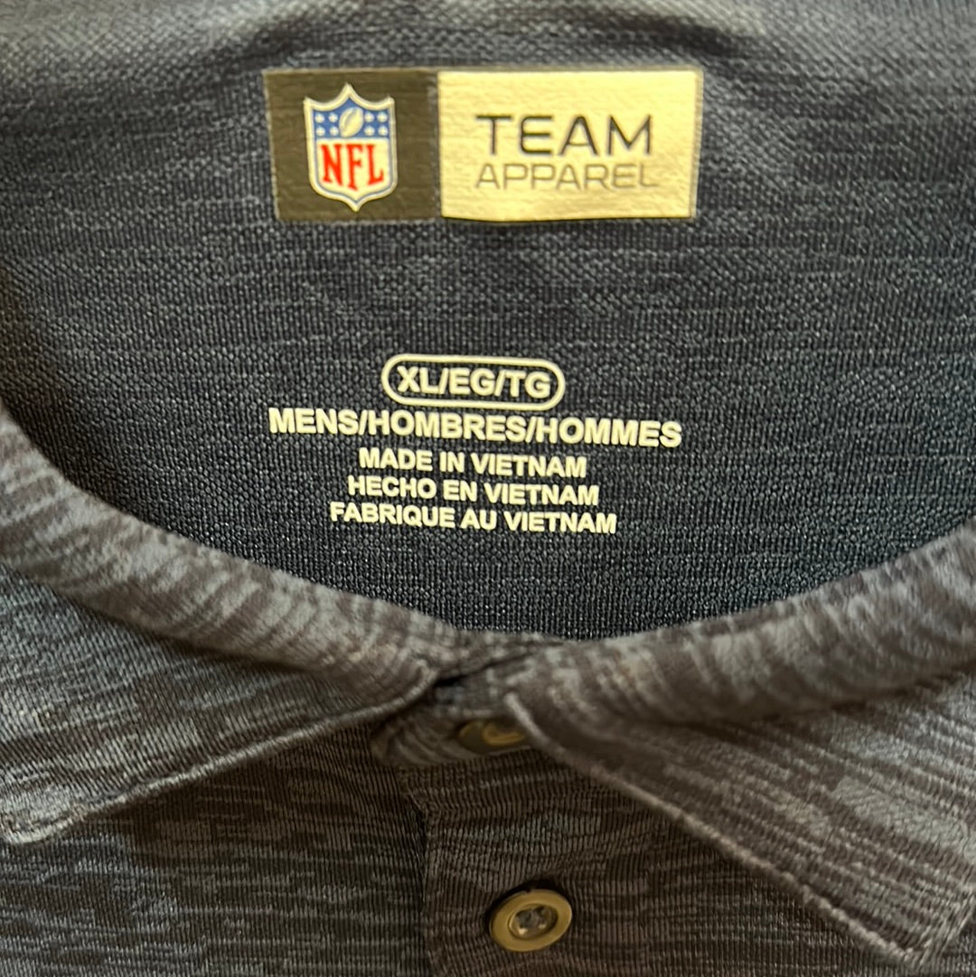 Men’s bears polo size extra large