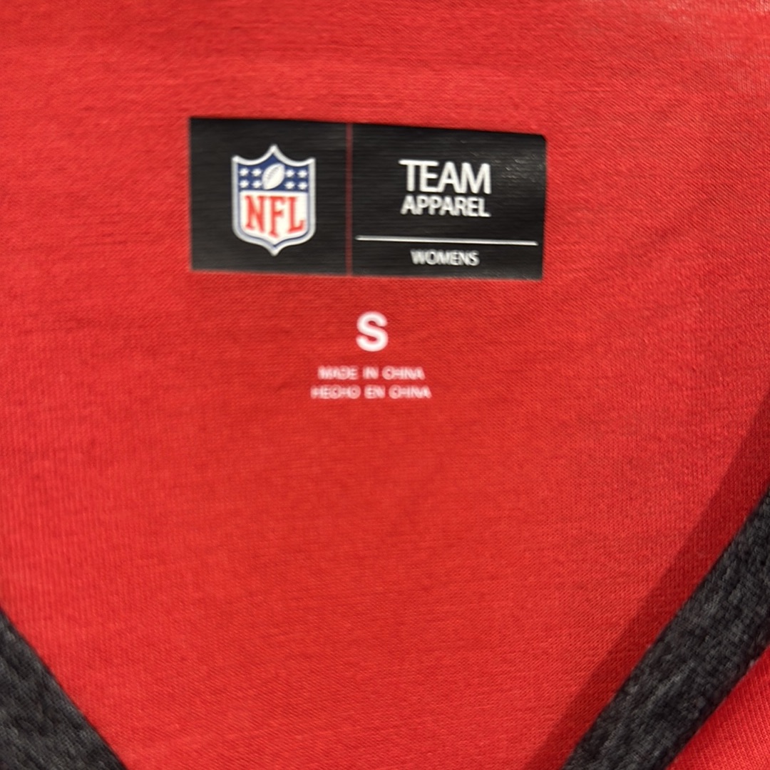 Women’s Atlanta Falcons, three-quarter sleeve size small