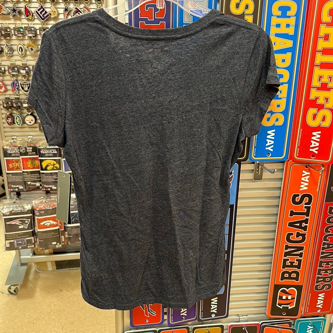 Women’s bears touch T-shirt, size large