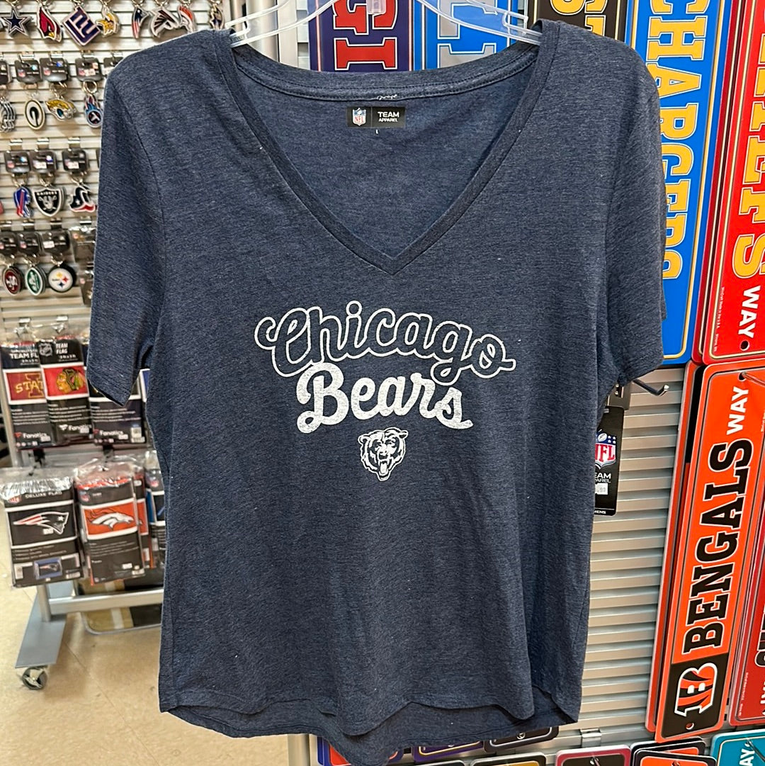 Women’s bears T-shirt, size large