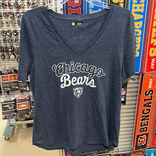 Women’s bears T-shirt, size large