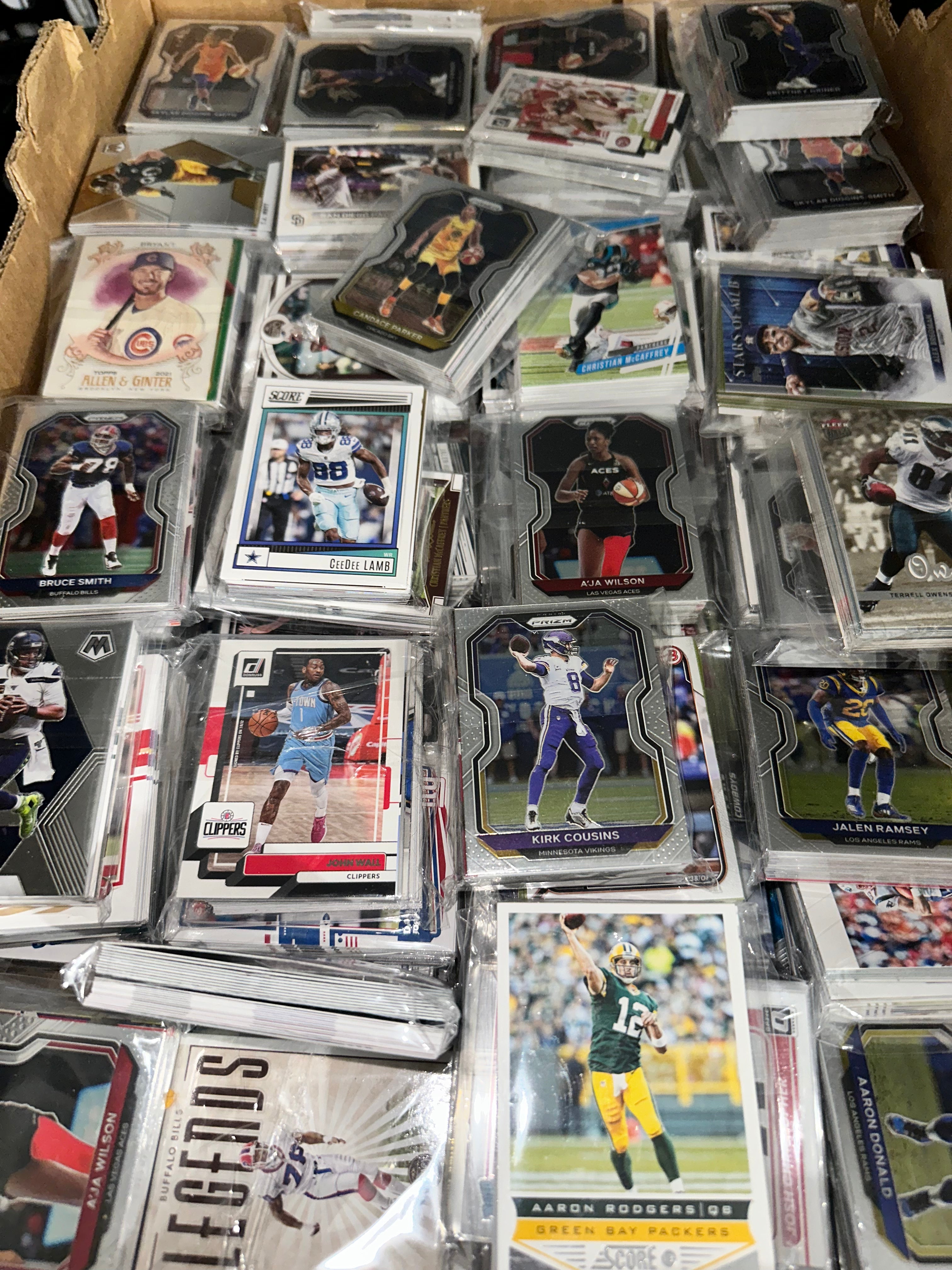 Mystery sports card Fun packs