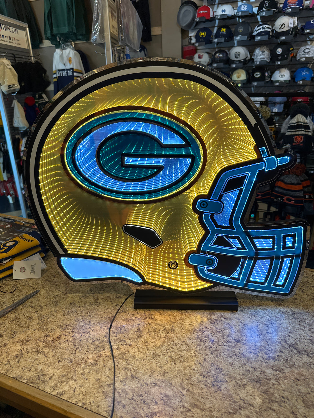Team pride, Infiniti light helmet, LED Packers