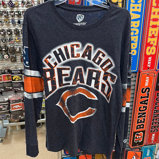 Men’s bears hands high, long sleeve size large