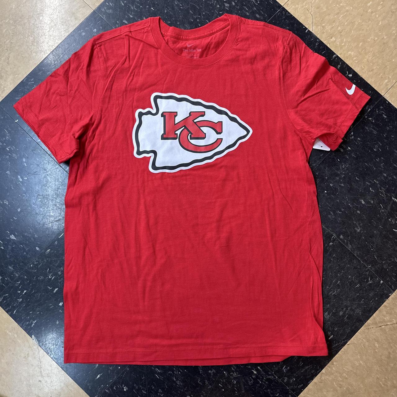 Nike Men's red T-shirts