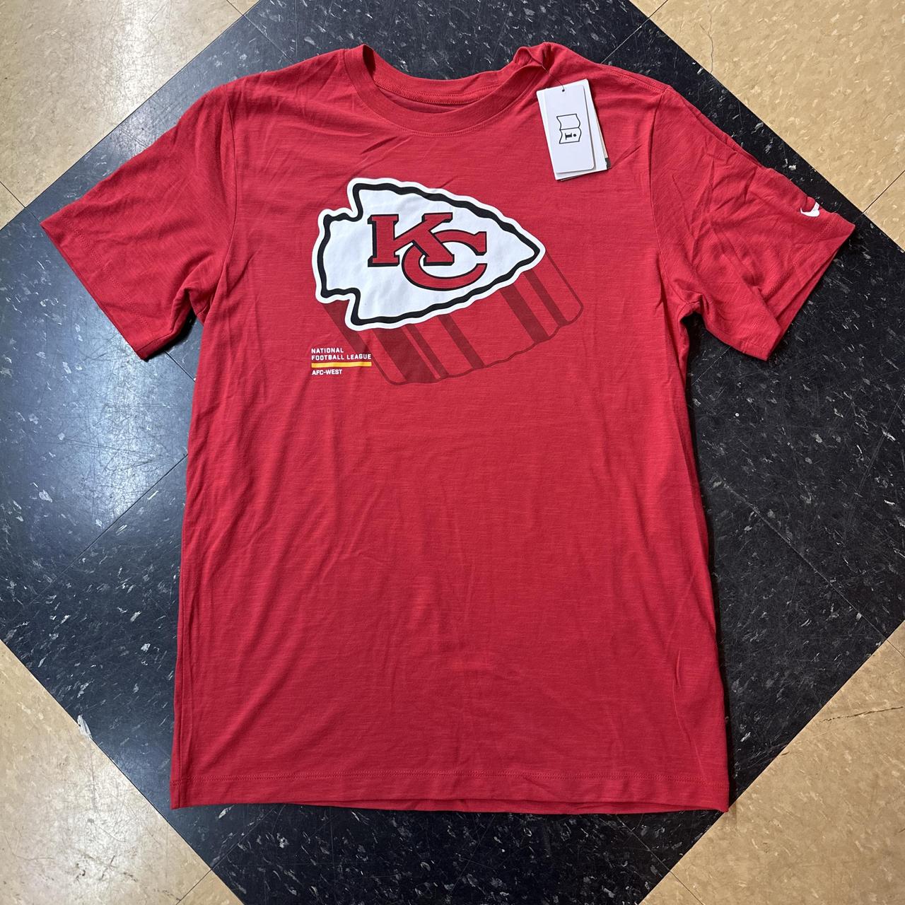 Nike Men's red T-shirts
