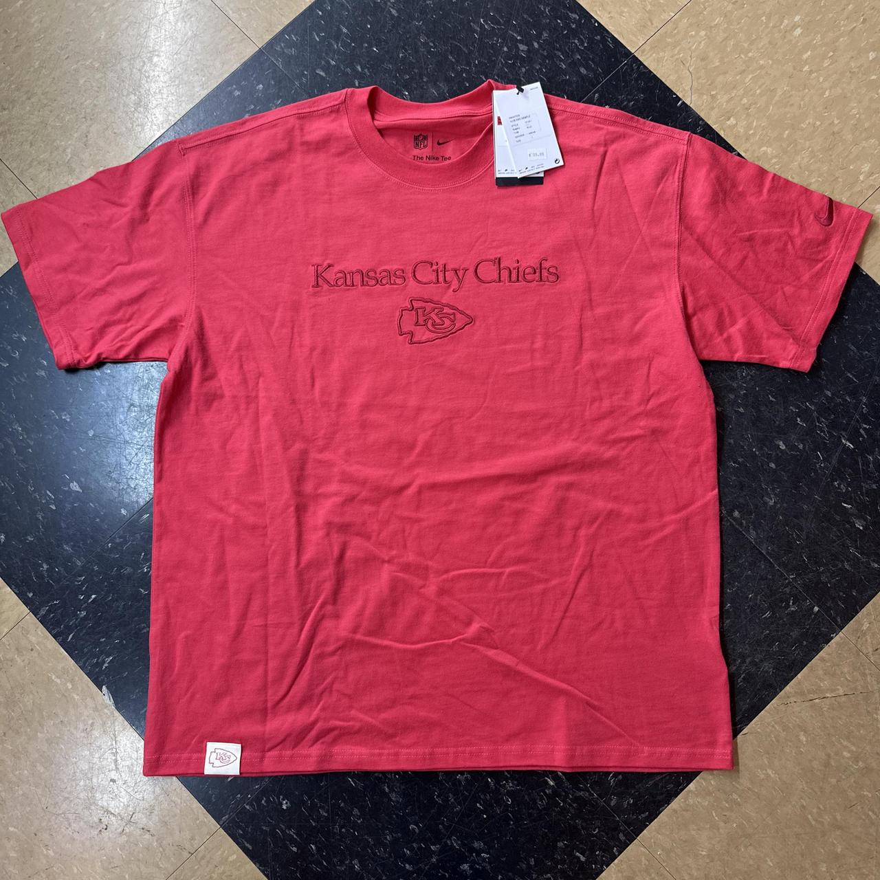 Nike Men's red T-shirts