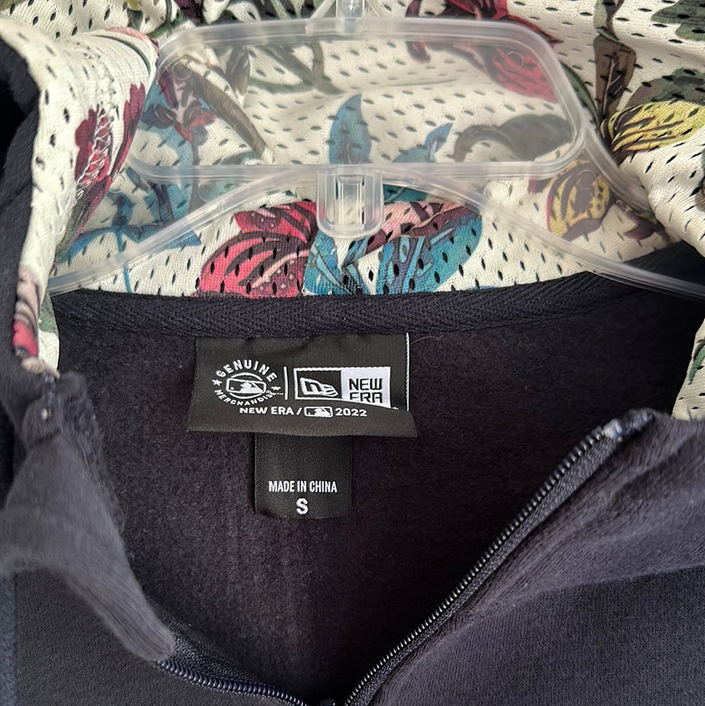 Women’s Atlanta braves new era hoody