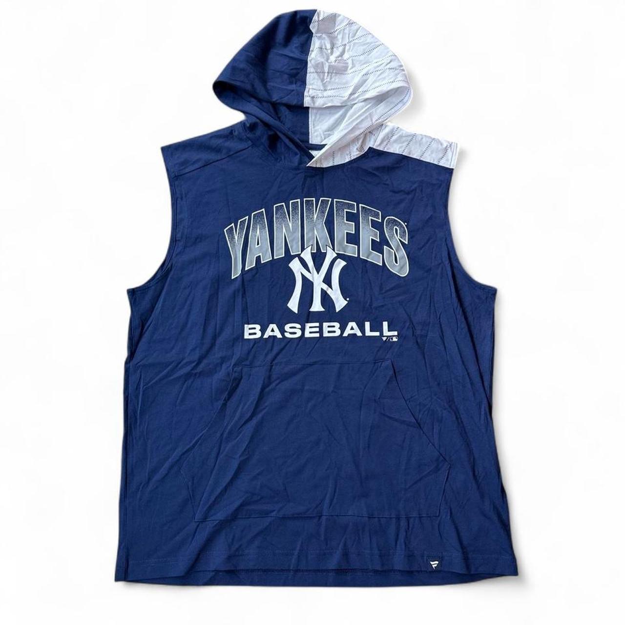 Fanatics Men's navy blue Hoodies - Fan Zone