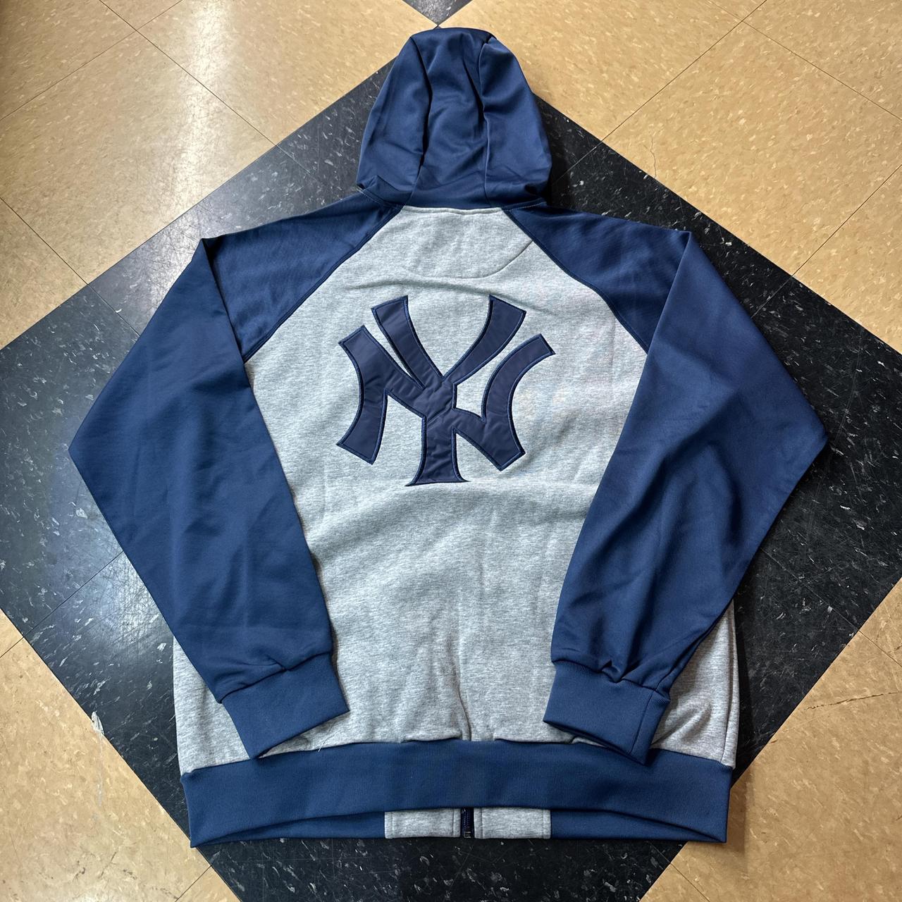 Majestic Athletic Men's grey navy Hoodies - Fan Zone