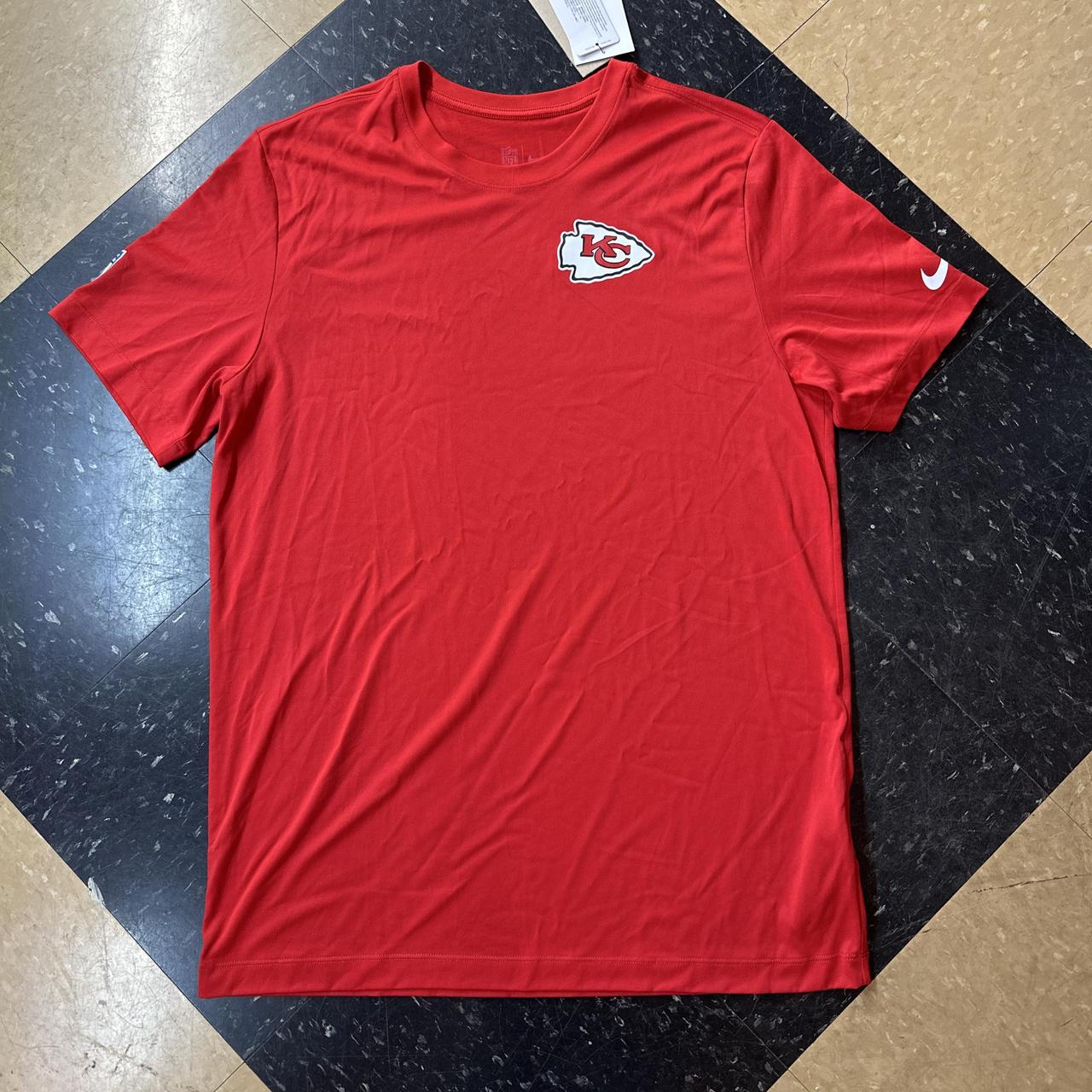 Nike Men's red T-shirts - Fan Zone