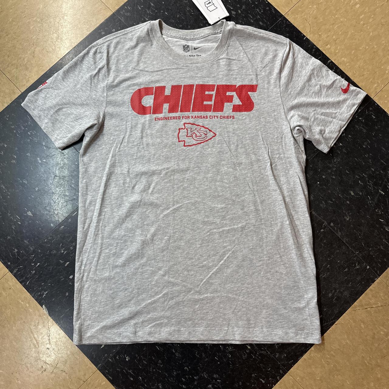 Nike Men's grey T-shirts - Fan Zone