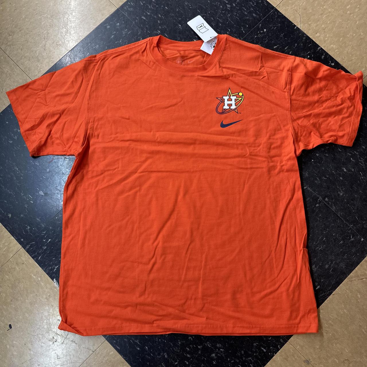 Nike Men's orange red T-shirts - Fan Zone