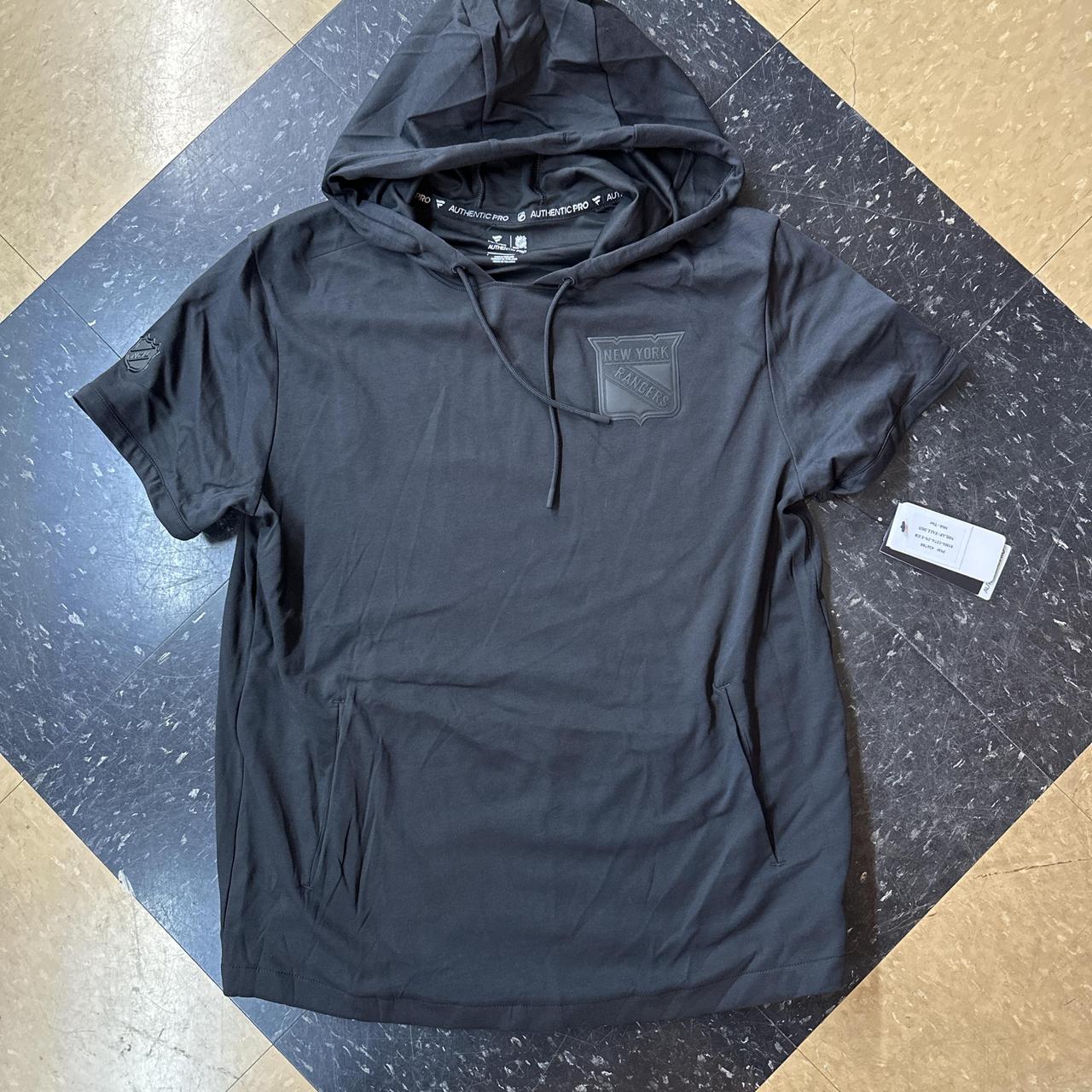 Fanatics Men's black Hoodies - Fan Zone