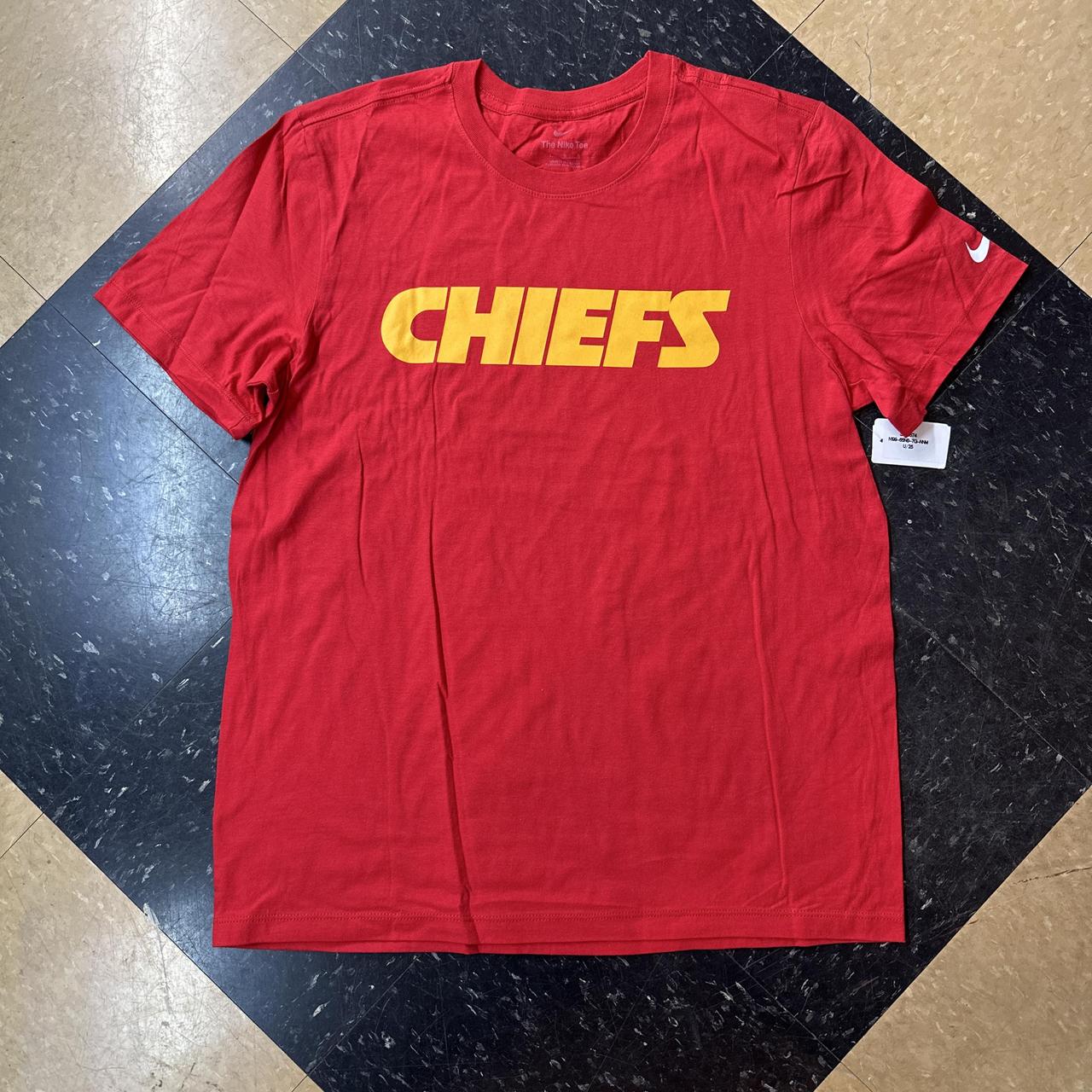 Nike Men's red T-shirts - Fan Zone